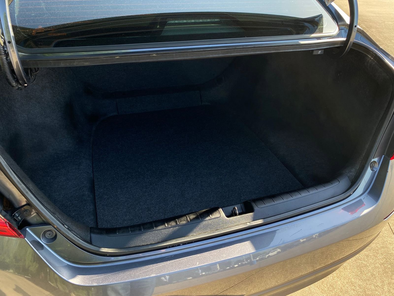 Used 2020 Honda Accord LX image 29