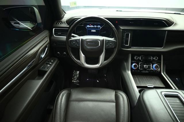 Used 2021 GMC Yukon Denali w/ Denali Premium Package RWD image 33
