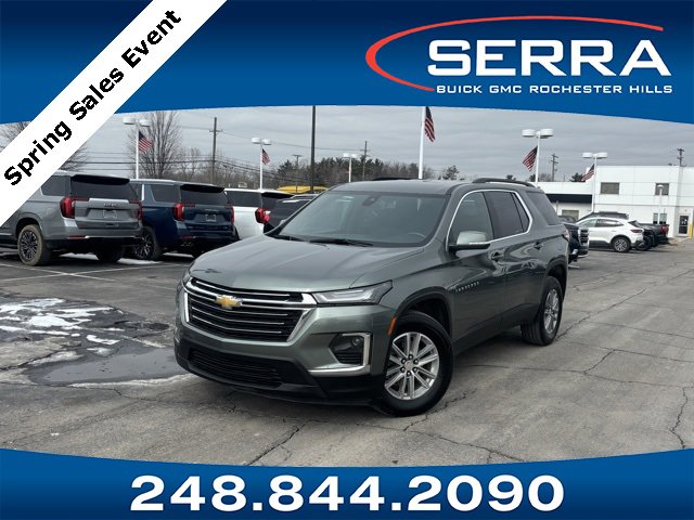 Used 2022 Chevrolet Traverse LT image 1