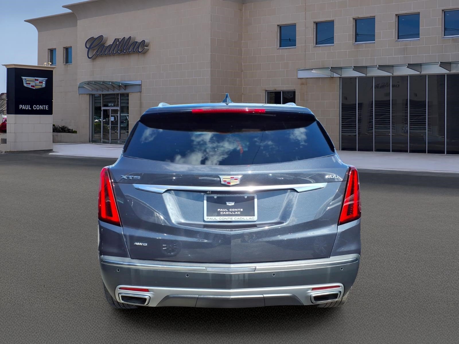 Certified 2023 Cadillac XT5 Premium Luxury AWD/4WD image 5