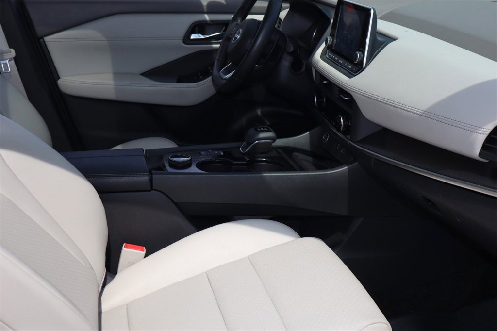 Certified 2023 Nissan Rogue SV w/ SV Premium B Package image 21