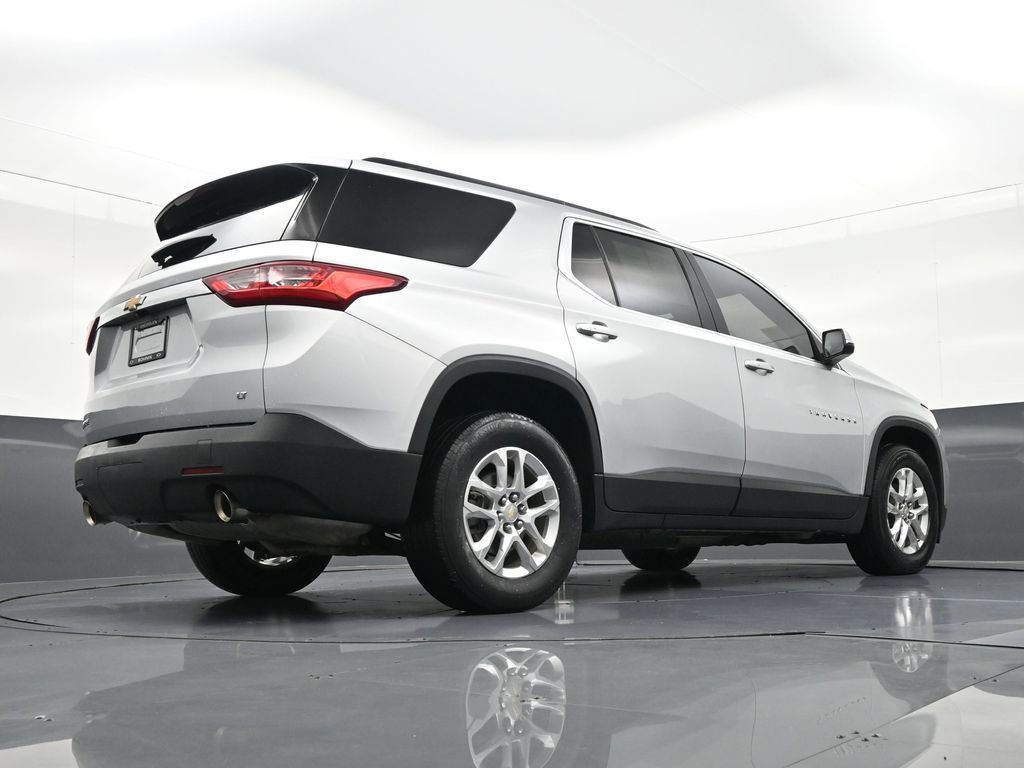 Used 2021 Chevrolet Traverse LT image 28
