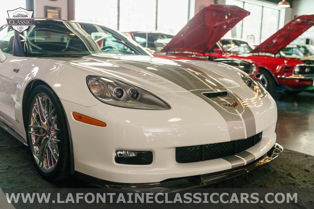 Used 2013 Chevrolet Corvette ZR1 w/ 3ZR Preferred Equipment Group image 21