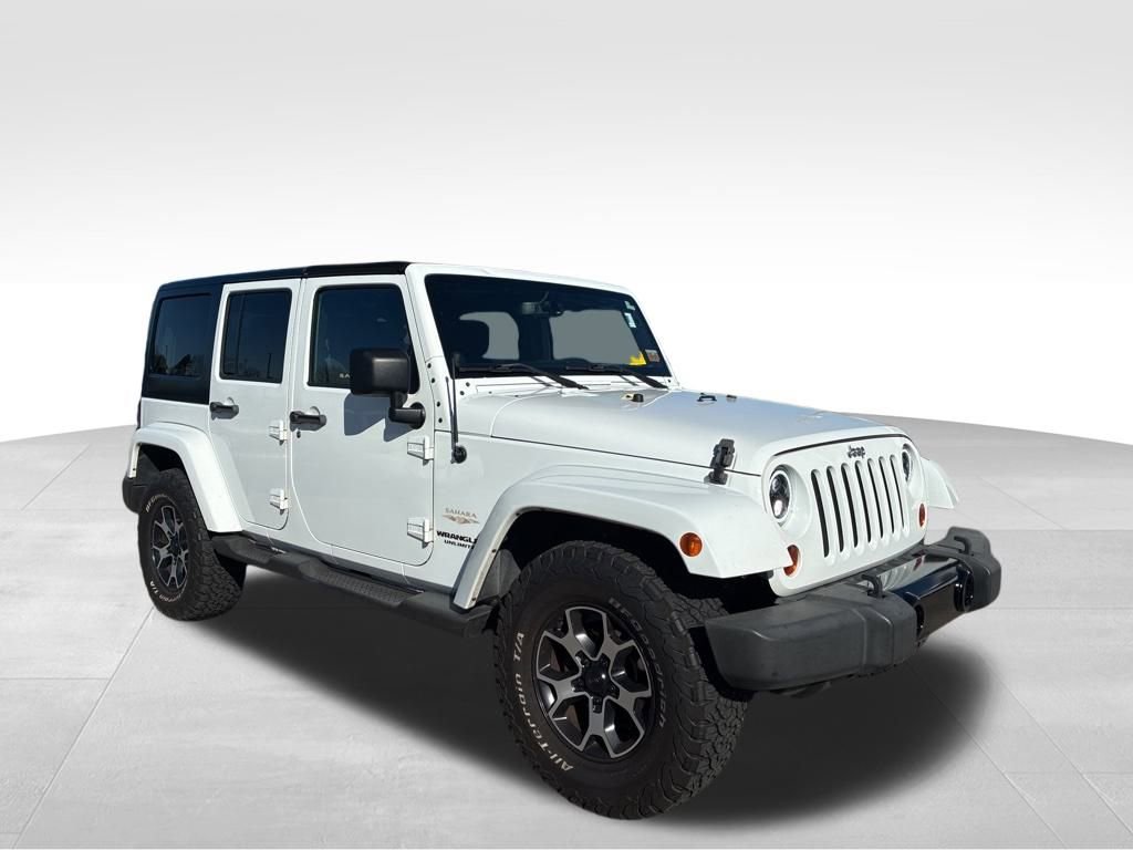 Used 2013 Jeep Wrangler Unlimited Sahara w/ Trailer Tow Group image 8