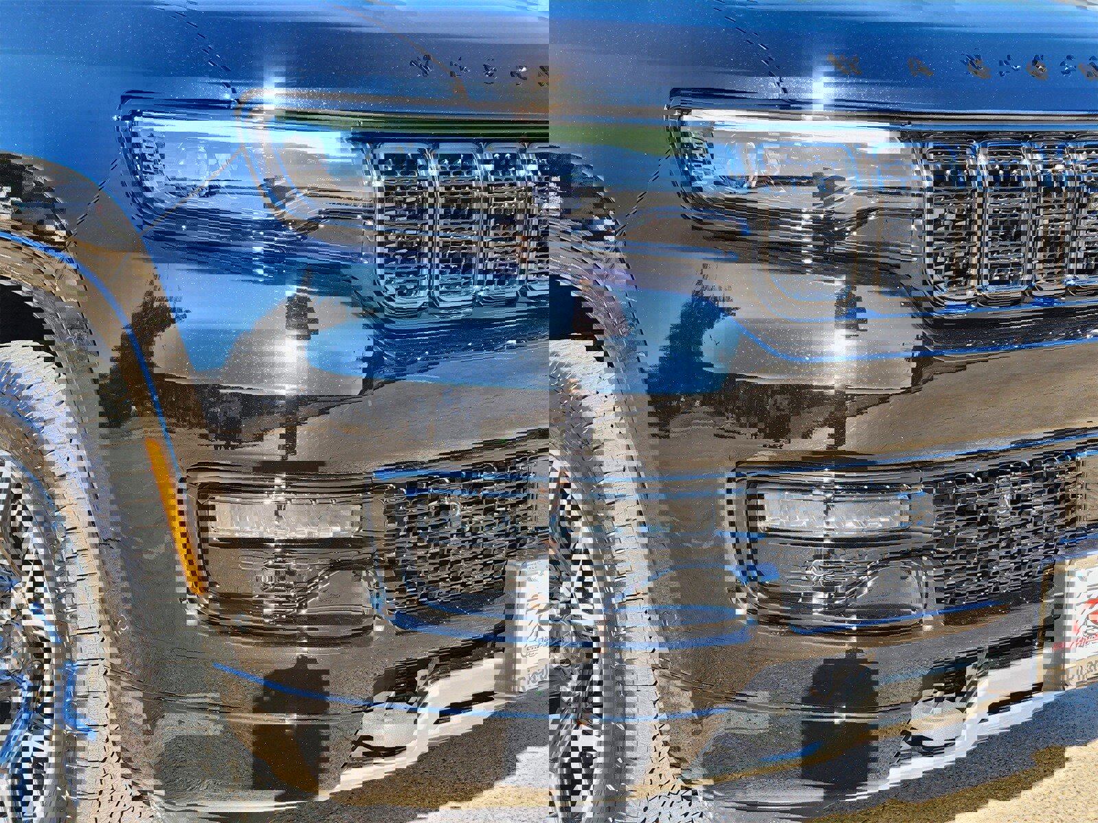 Used 2025 Jeep Wagoneer Series II image 9