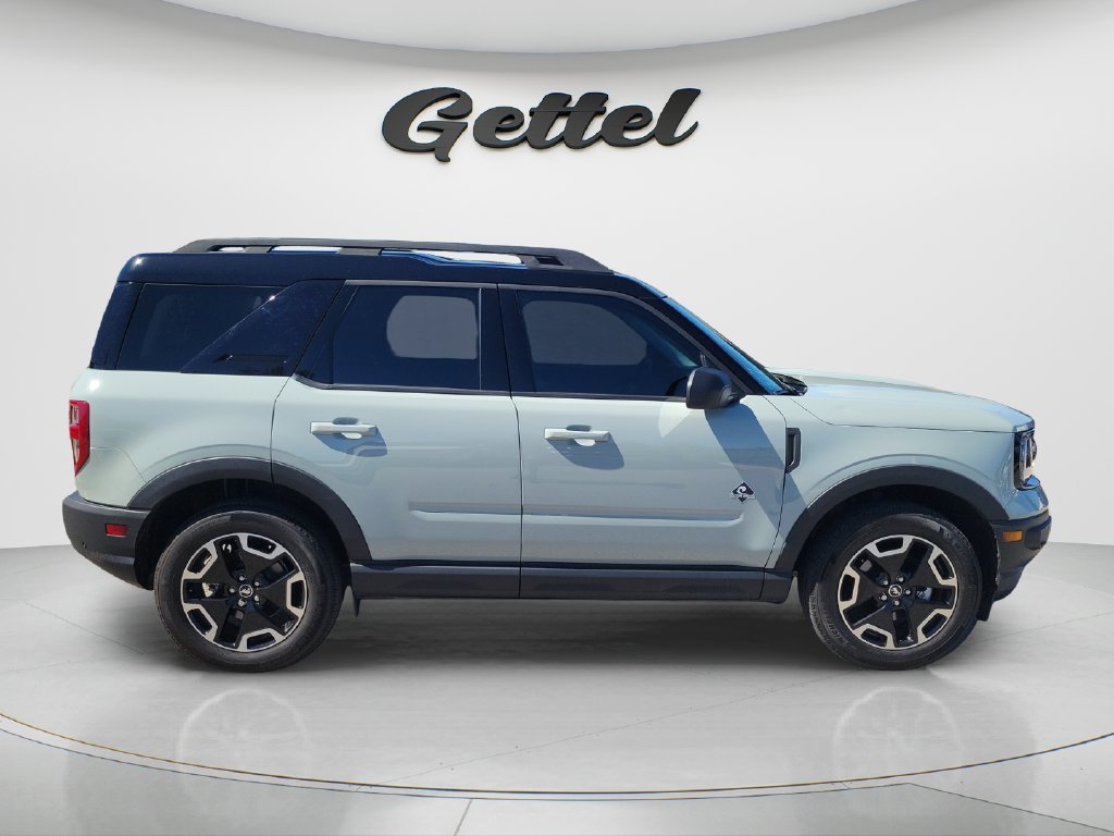 Used 2023 Ford Bronco Sport Outer Banks AWD/4WD image 4