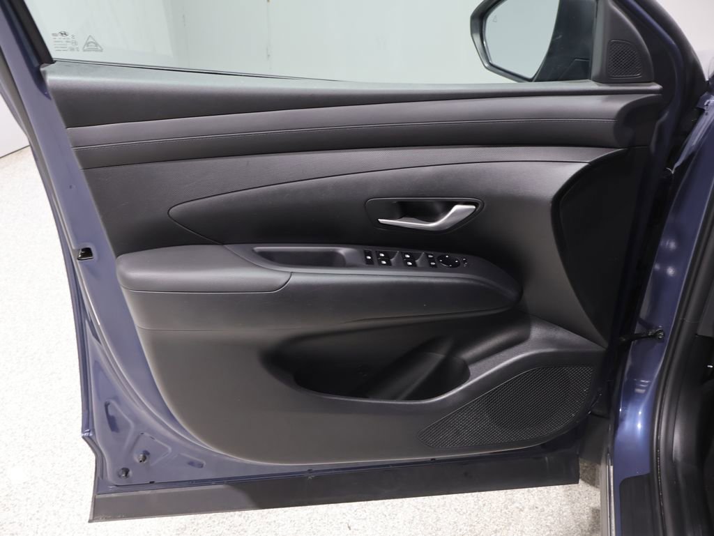 Used 2025 Hyundai Tucson SEL FWD image 12