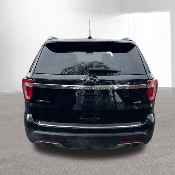 Used 2018 Ford Explorer Limited w/ Equipment Group 301A AWD/4WD image 5