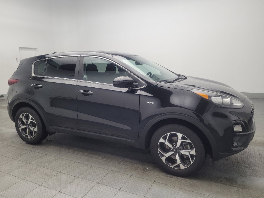 Used 2020 Kia Sportage LX image 11