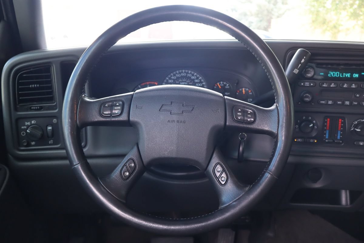 Used 2004 Chevrolet Silverado 3500 LS w/ Heavy-Duty Power Package RWD image 19