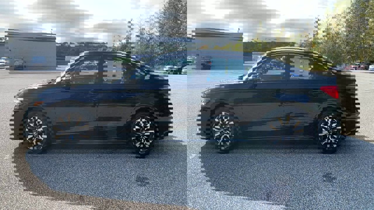 Certified 2023 Honda Civic EX image 6