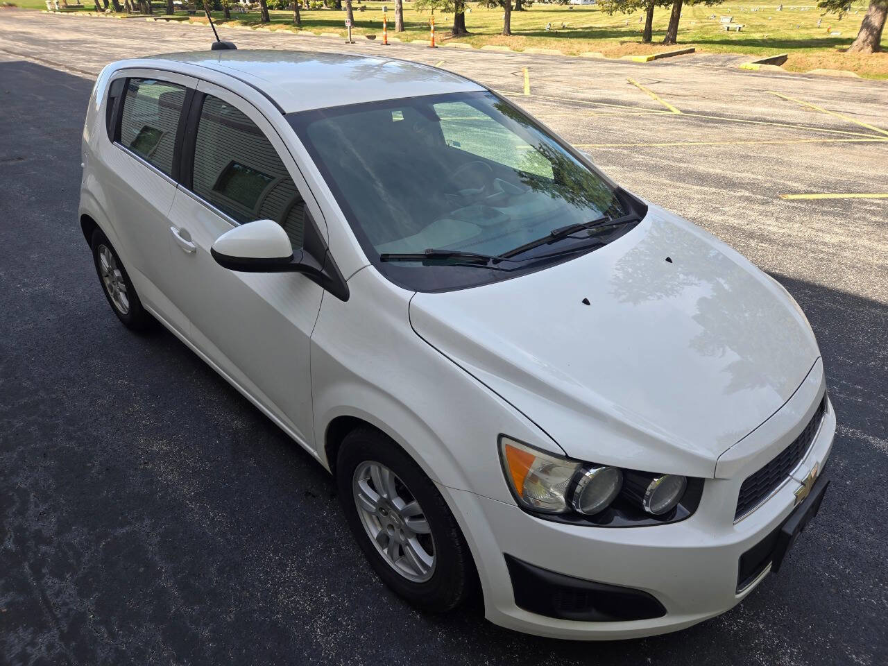 Used 2015 Chevrolet Sonic LT image 14