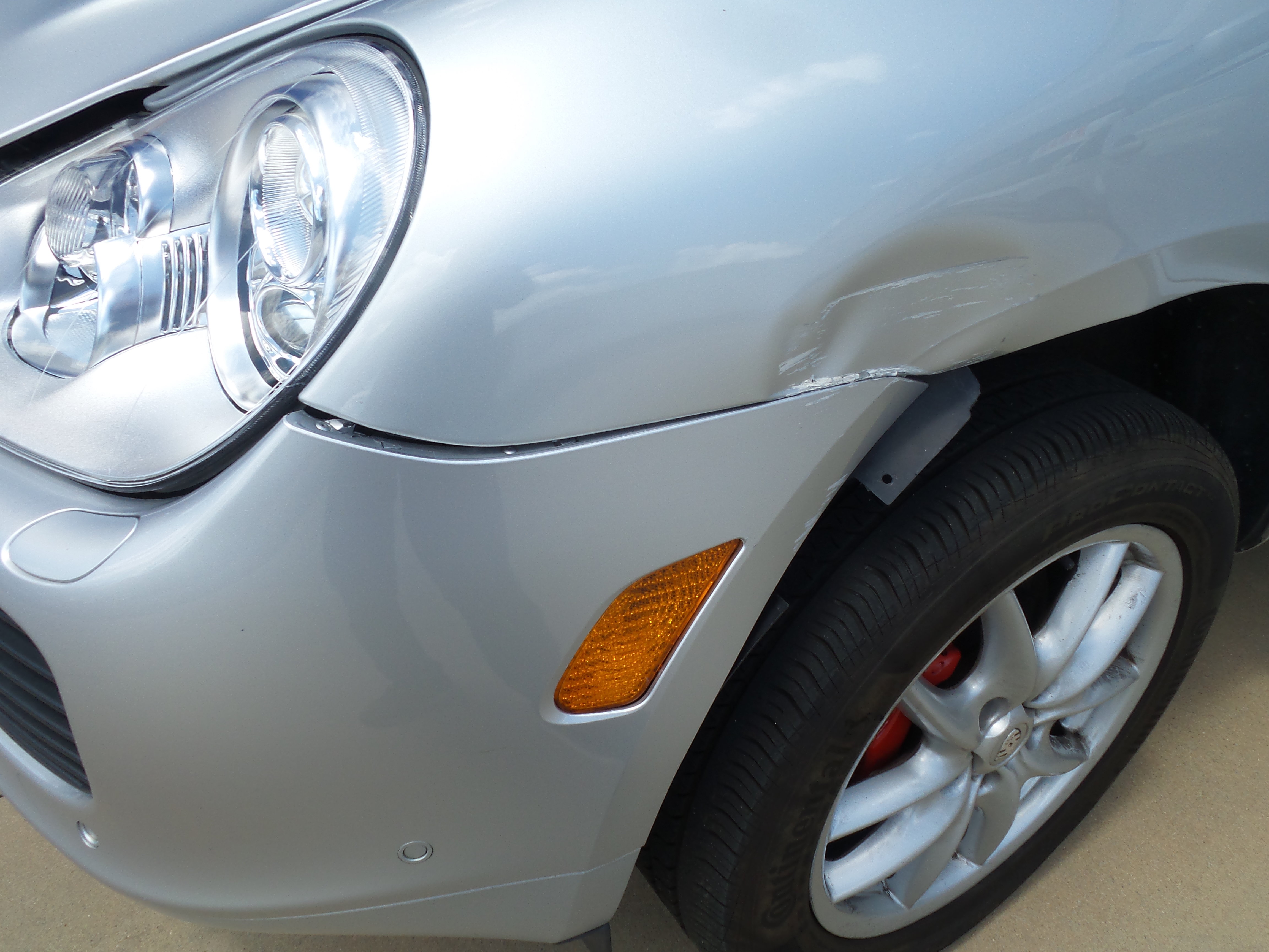 Used 2004 Porsche Cayenne Turbo AWD/4WD image 33