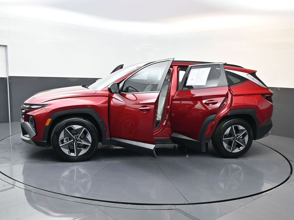Certified 2025 Hyundai Tucson SEL image 24