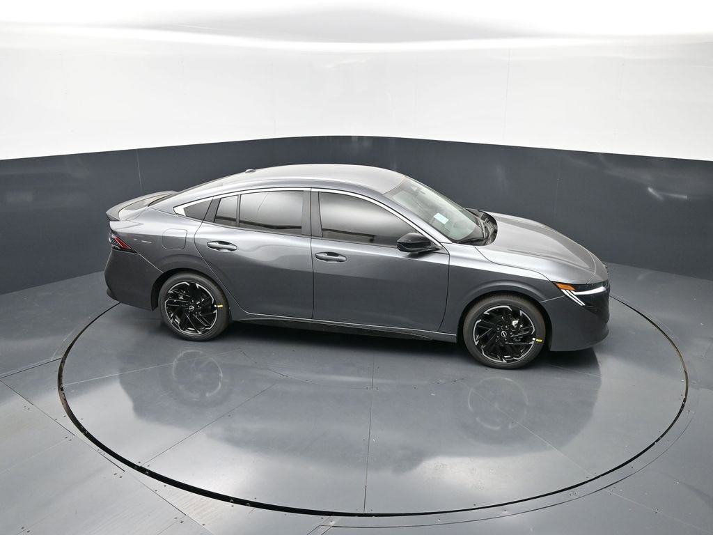 New 2026 Nissan Sentra SR w/ Floor Mat Package FWD image 20