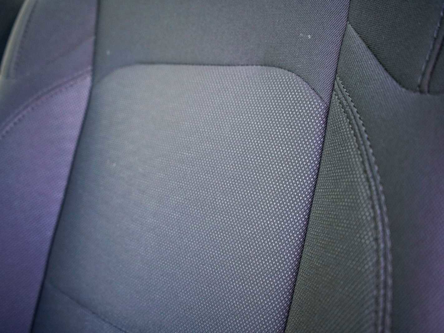 Used 2019 Jeep Wrangler Sport image 11