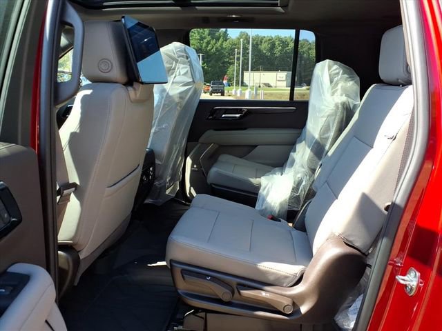 New 2026 Chevrolet Suburban Z71 w/ Z71 Off-Road Package image 6