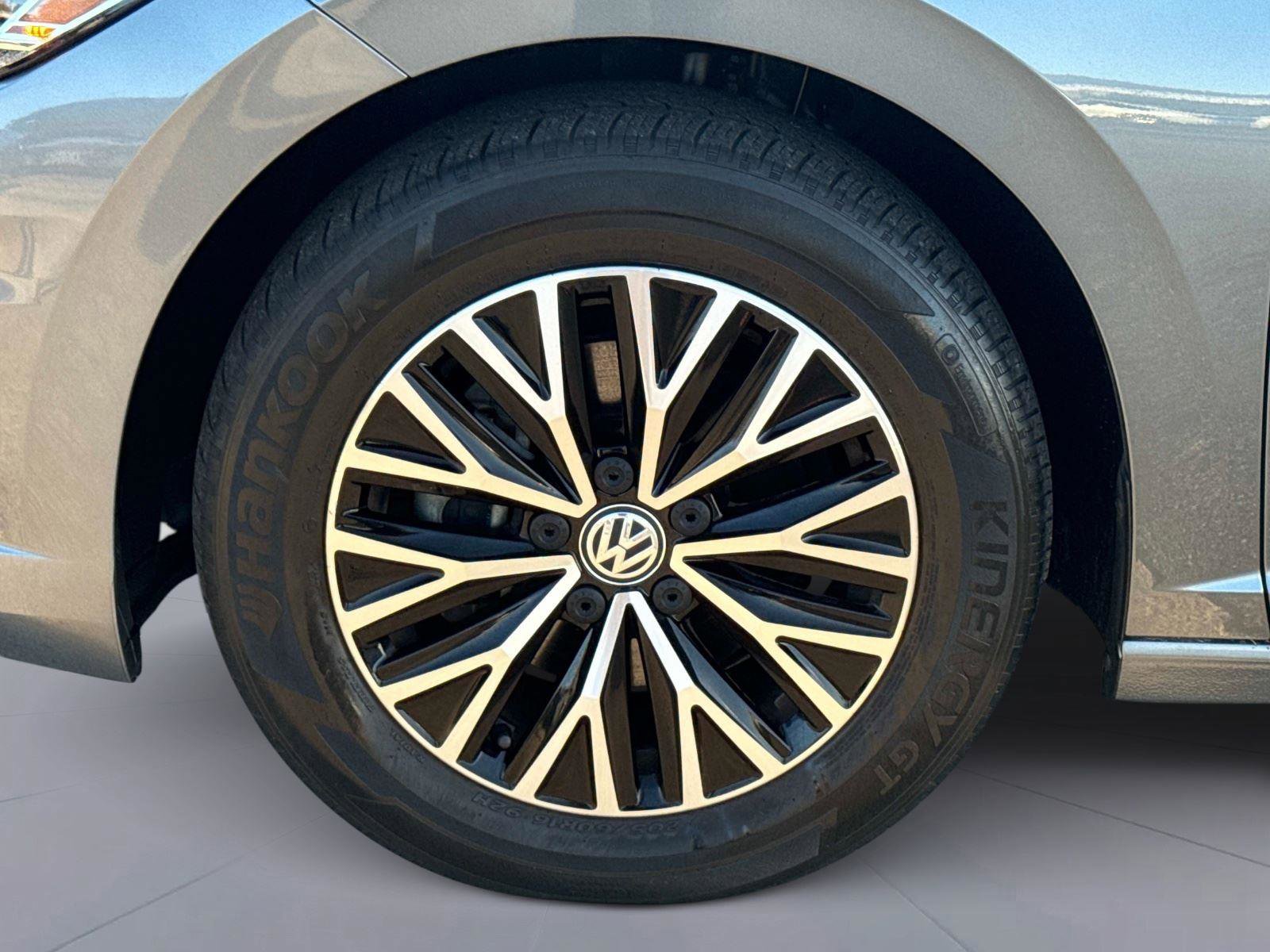 Used 2021 Volkswagen Jetta S w/ Driver Assistance Package image 10