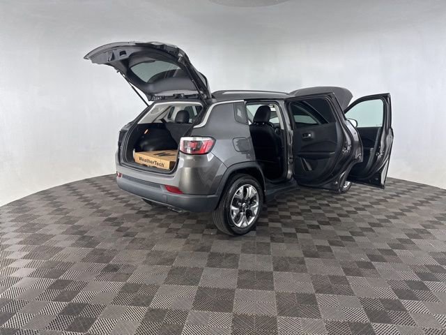 Used 2019 Jeep Compass Limited image 18