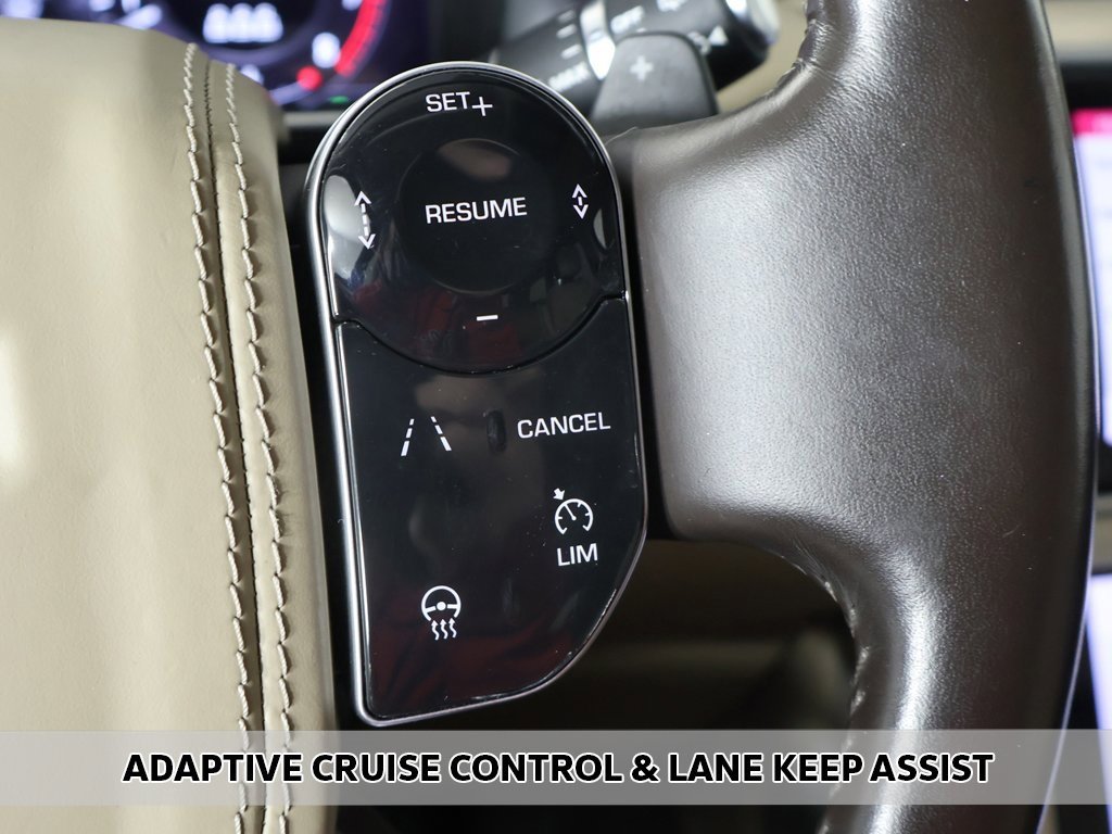 Used 2020 Land Rover Range Rover HSE image 6