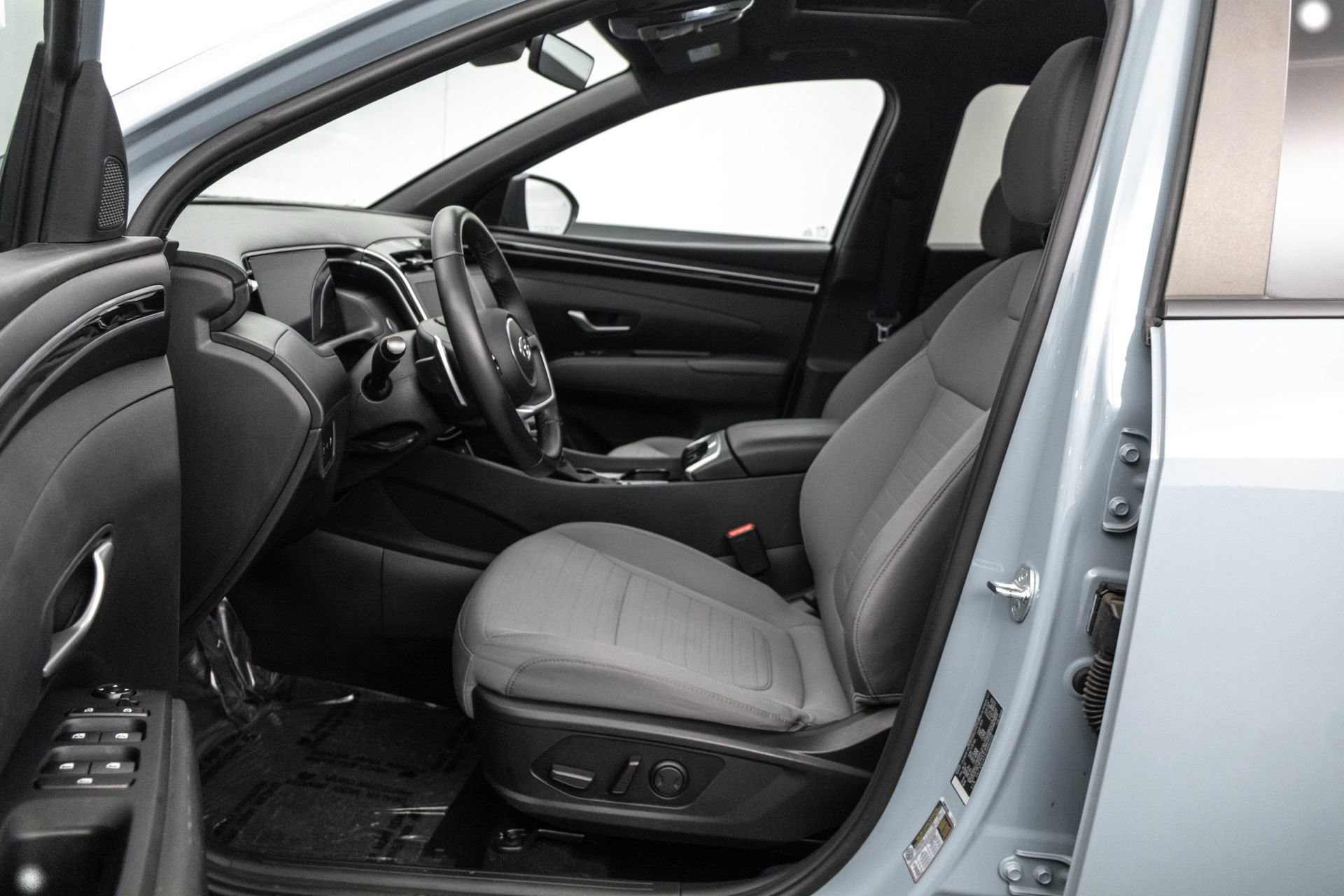 Used 2023 Hyundai Santa Cruz SEL Premium AWD/4WD image 7