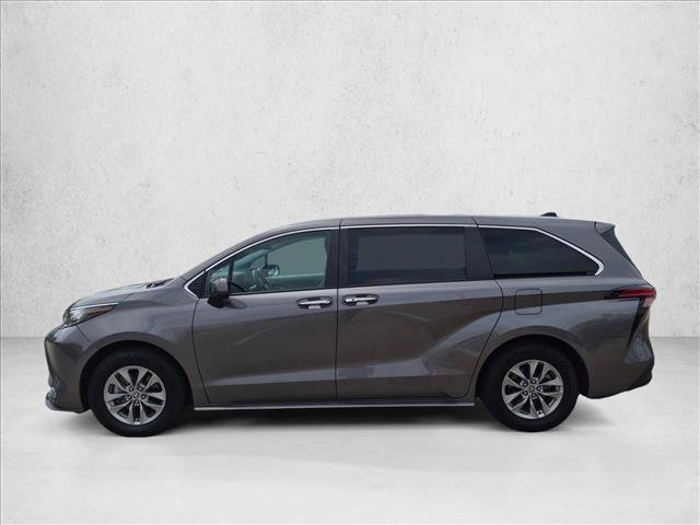 Used 2022 Toyota Sienna XLE FWD image 8