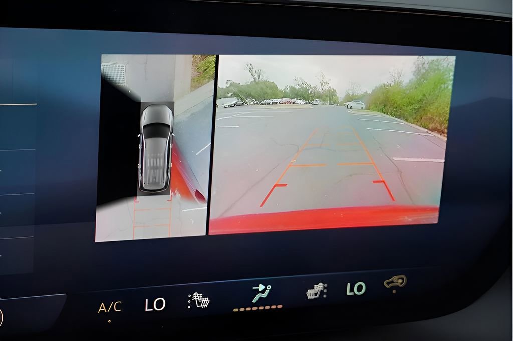 New 2026 Buick Enclave Sport Touring w/ Power Package image 11