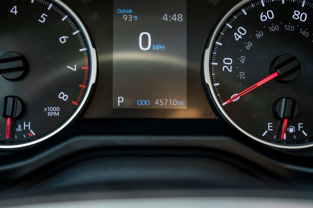 Used 2020 Toyota RAV4 XLE Premium AWD/4WD image 29