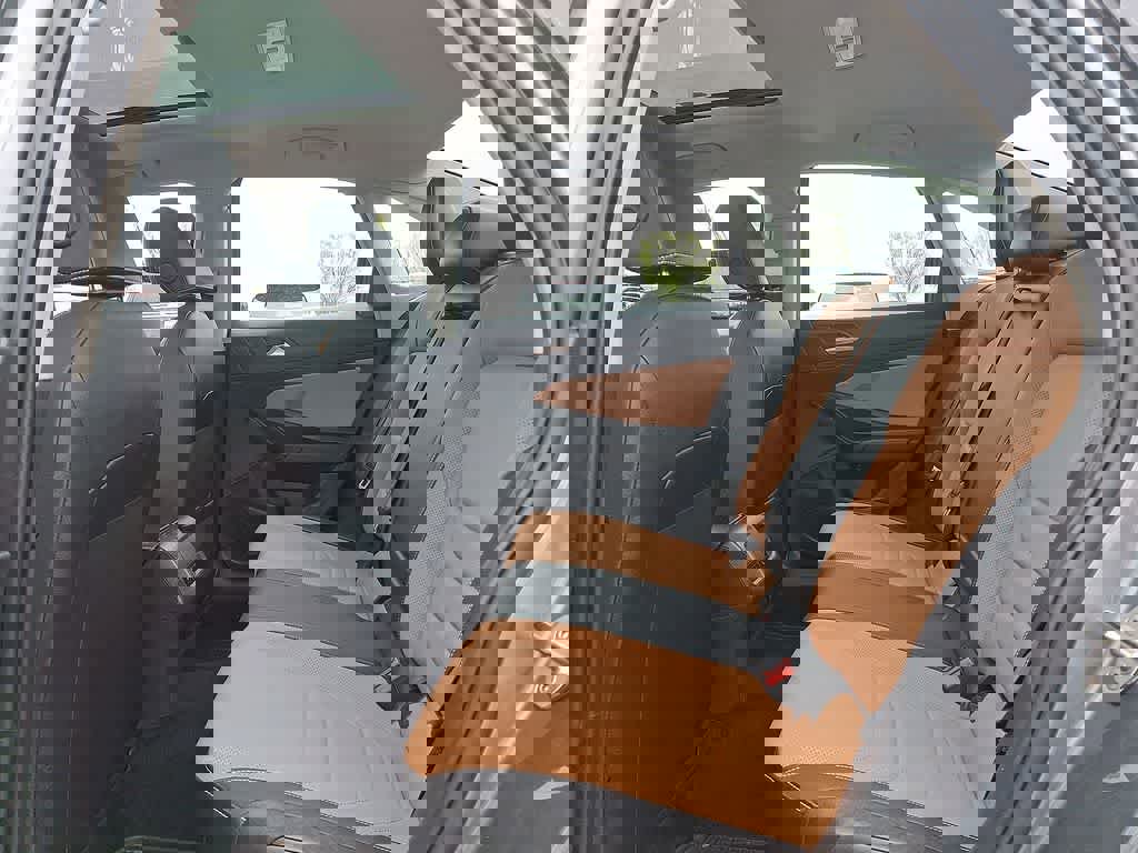 Used 2022 Volkswagen Jetta SEL FWD image 20