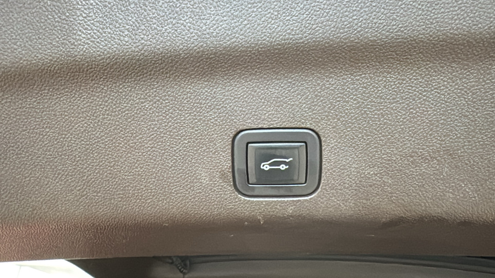 Used 2021 GMC Yukon SLT w/ SLT Luxury Plus Package AWD/4WD image 34