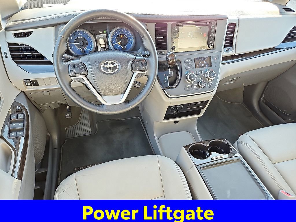 Used 2019 Toyota Sienna AWD image 12