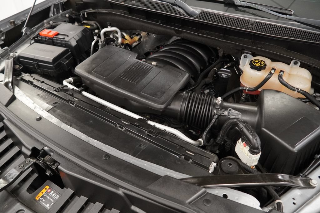 Used 2023 Chevrolet Suburban High Country AWD/4WD image 44