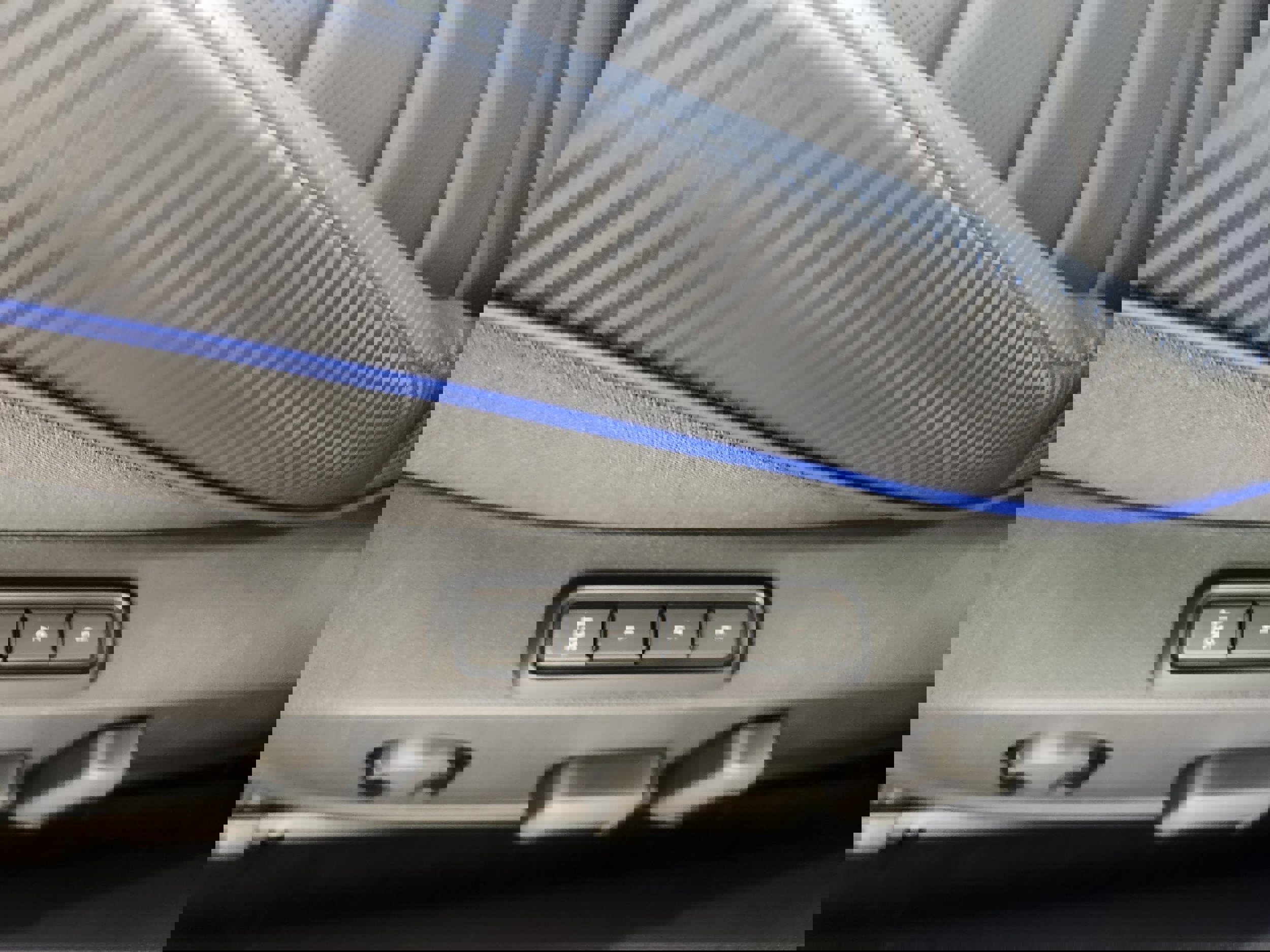 New 2026 Volkswagen Golf 2.0T image 14