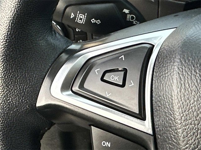 Used 2024 Ford Edge SEL w/ Convenience Package image 18