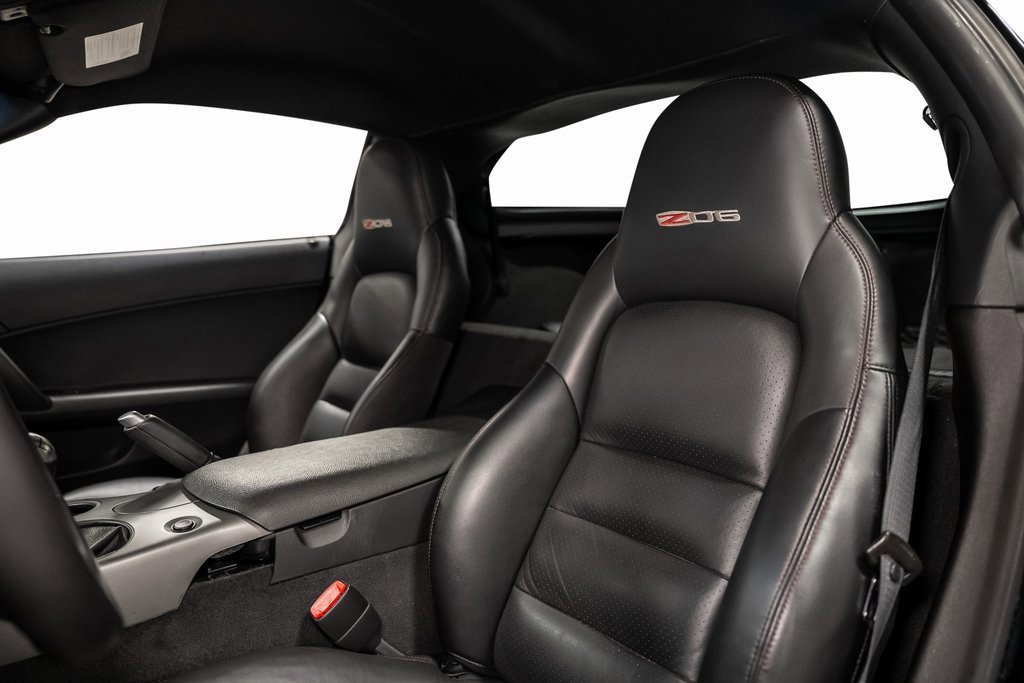 Used 2007 Chevrolet Corvette Z06 w/ Preferred Equipment Group image 29