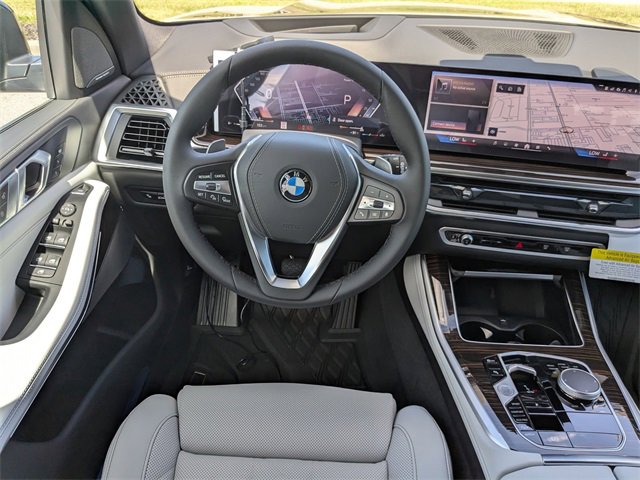 New 2026 BMW X5 xDrive40i w/ Premium Package image 16