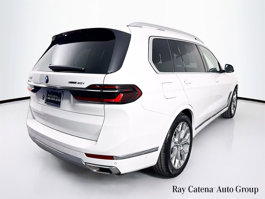 Used 2026 BMW X7 xDrive40i image 7