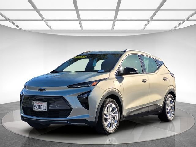 Used 2023 Chevrolet Bolt EUV LT w/ Driver Confidence Package image 9