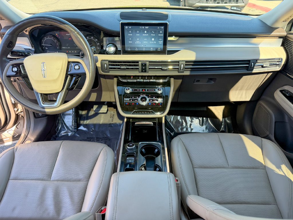 Used 2021 Lincoln Corsair FWD w/ Premium Package image 28