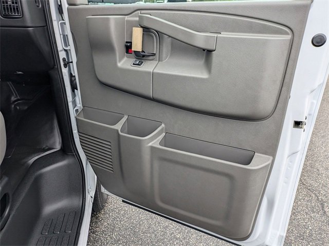 New 2024 Chevrolet Express 2500 w/ Driver Convenience Package image 22