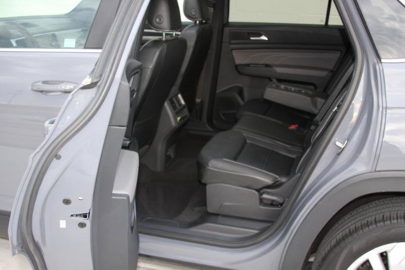 Used 2021 Volkswagen Atlas Cross Sport SEL w/ Cross Sport MDO Package AWD/4WD image 36