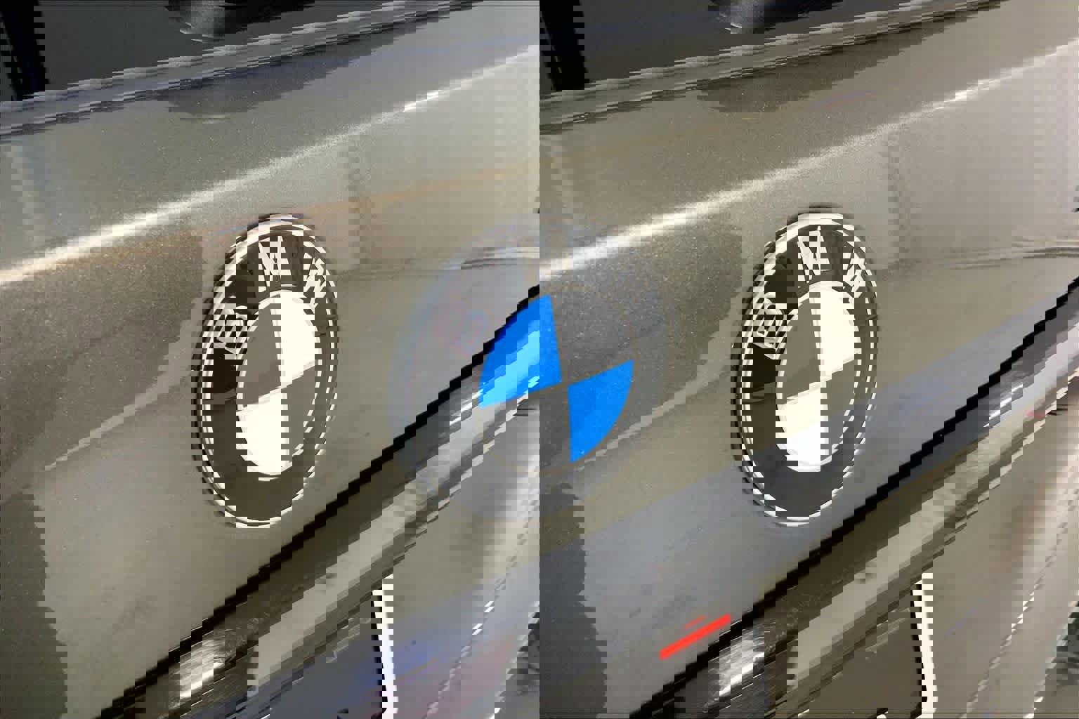 Used 2025 BMW X7 M60i image 29