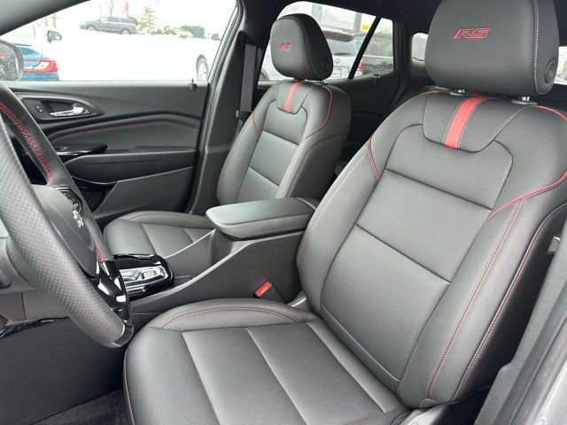 Used 2025 Chevrolet Trax RS w/ Driver Confidence Package image 33