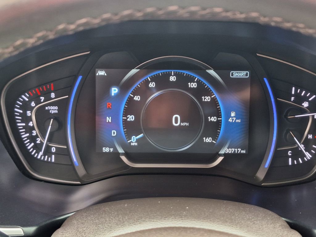 Used 2020 Hyundai Santa Fe Limited AWD/4WD image 18