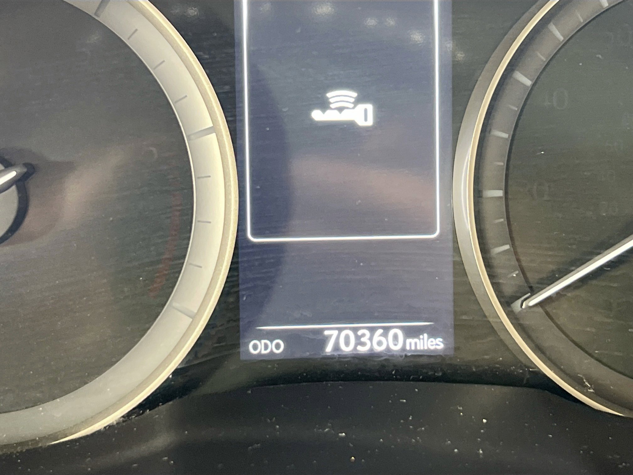 Used 2018 Lexus ES 350 w/ Navigation System Package image 12