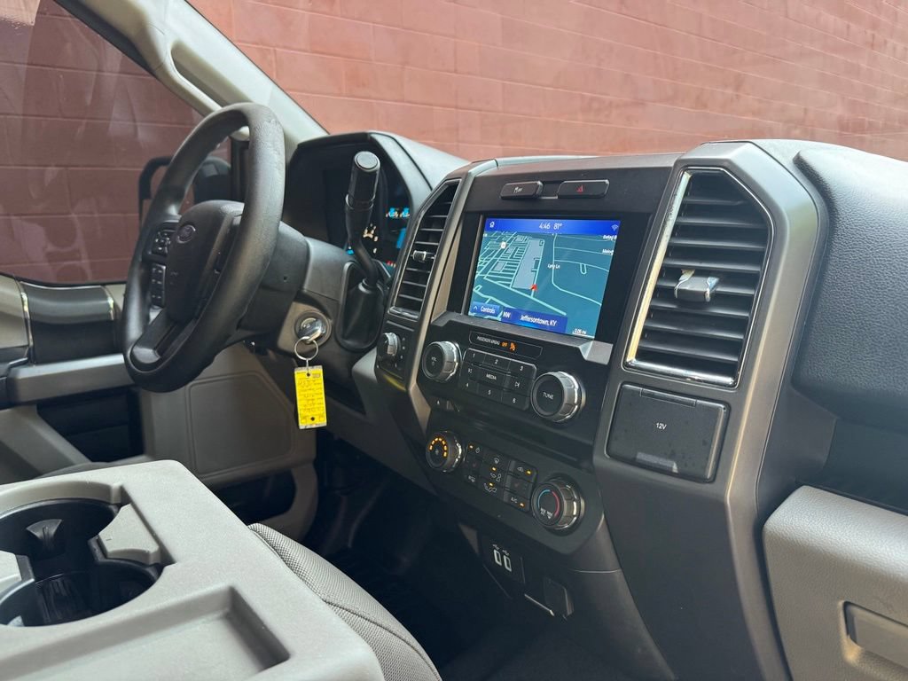 Used 2016 Ford F150 XLT AWD/4WD image 28