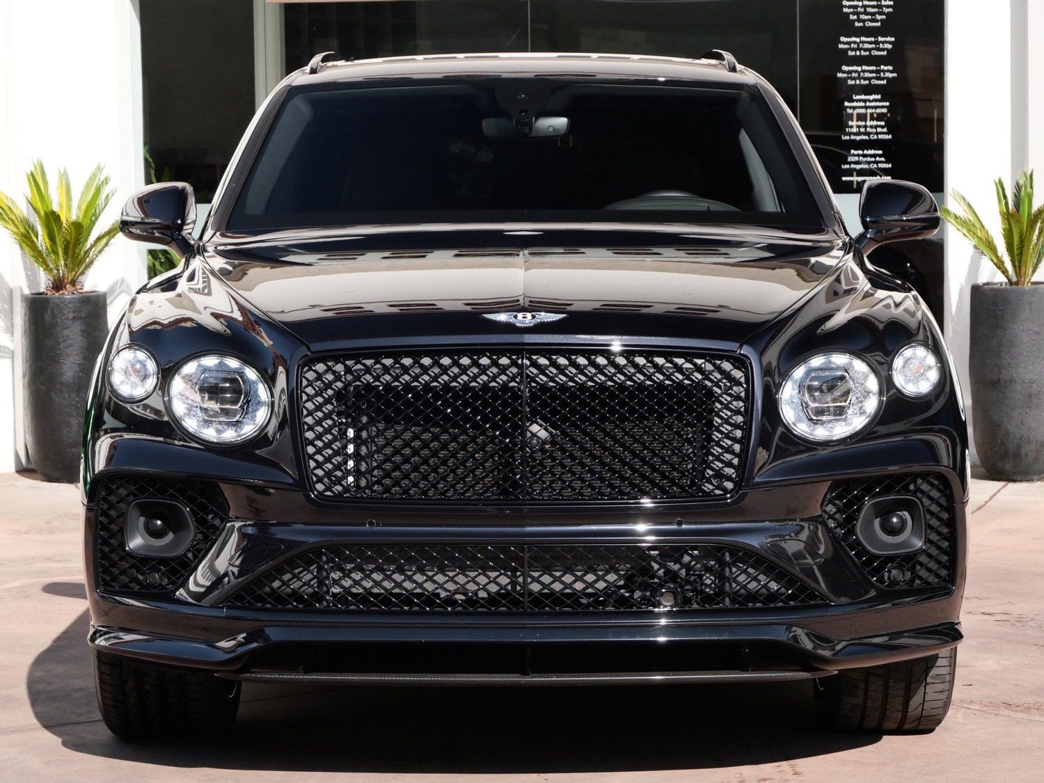 Used 2022 Bentley Bentayga image 11