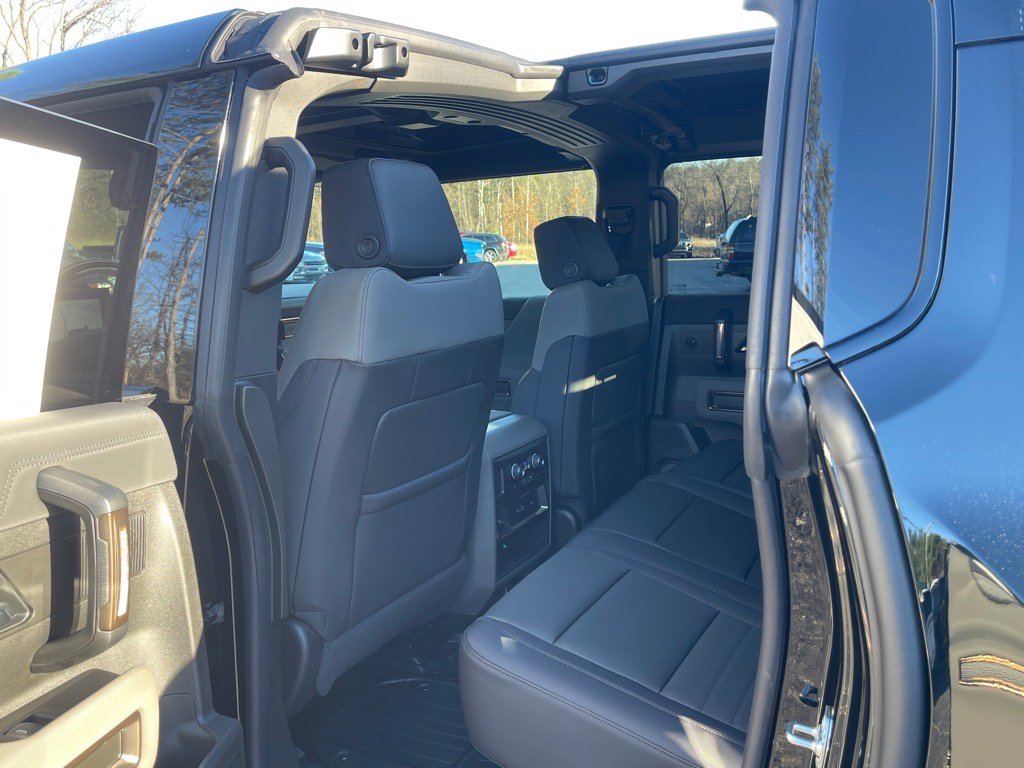 New 2025 GMC Hummer EV 2X AWD/4WD image 3