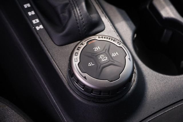 Used 2022 Ford Bronco 2-Door AWD/4WD image 18