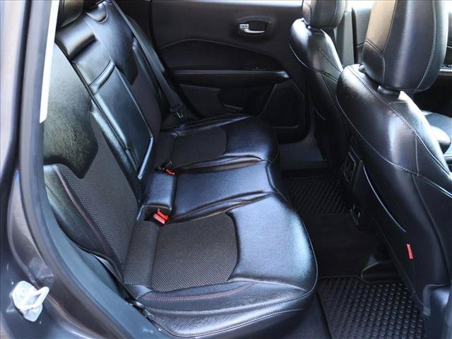 Used 2018 Jeep Compass Trailhawk AWD/4WD image 27